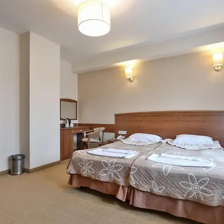 住宿加早餐酒店 Pod Kotelnica 3*